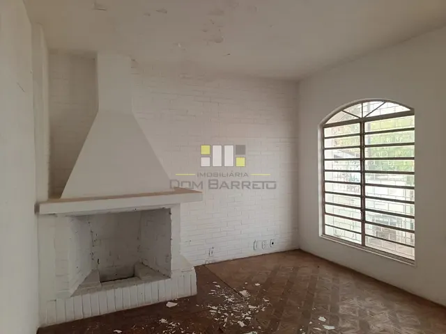 Casa com 250m² 6 quartos e 2 banheiros, à venda, no bairro Vila Miranda em Sumaré