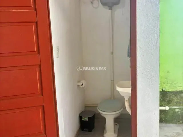 Casa 2 quartos e 2 banheiros, à venda, no bairro Ilha dosMineiros em São Francisco de Itabapoana