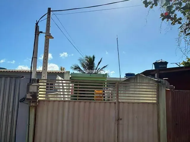 Casa 2 quartos e 2 banheiros, à venda, no bairro Ilha dosMineiros em São Francisco de Itabapoana