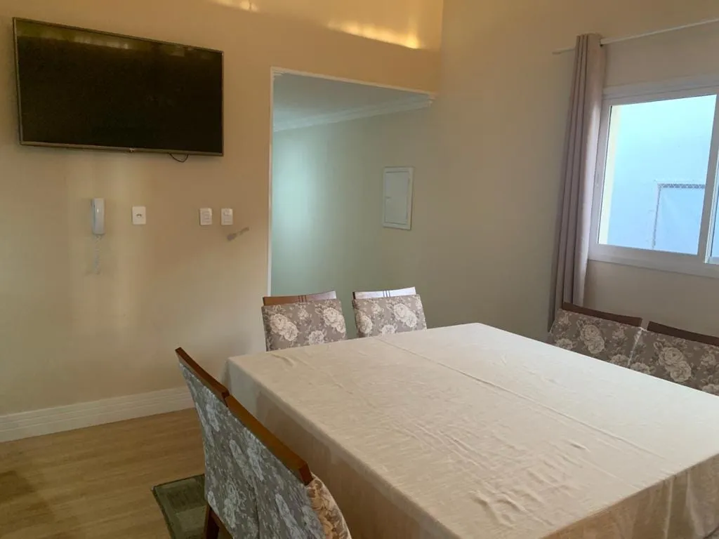 Casa, 4 quartos, 250 m² - Foto 4