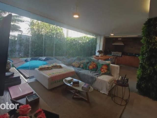 Casa com 260m² 3 quartos e 3 banheiros, à venda, no bairro Urbanova em São José dos Campos