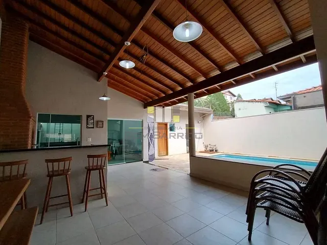 Casa com 283m² 3 quartos e 4 banheiros, à venda, no bairro Parque João de Vasconcelos em Sumaré