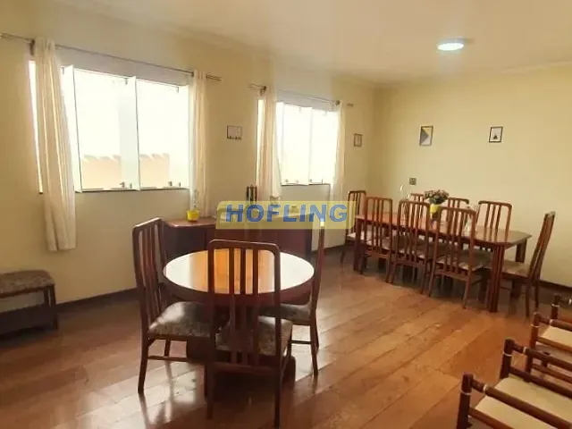 Casa com 1252m² 5 quartos e 5 banheiros, à venda, no bairro Centro em Rio Claro