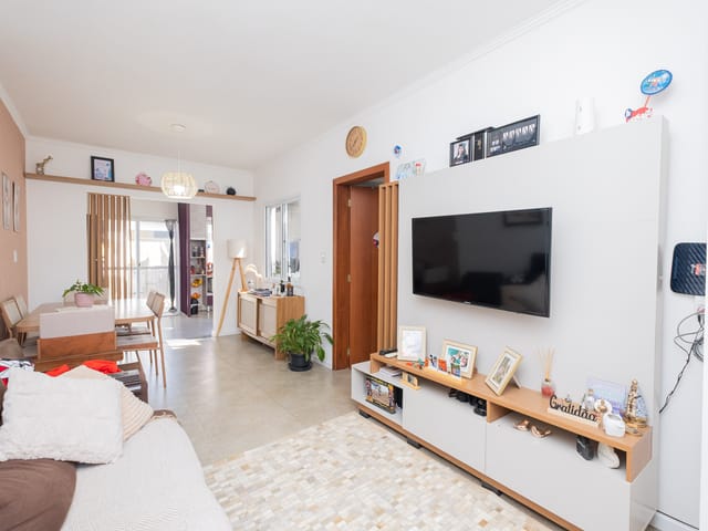 Casa com 150m² 2 quartos e 2 banheiros, à venda, no bairro Três Vendas em Pelotas
