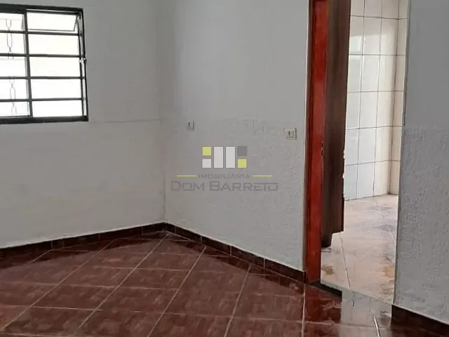 Casa com 300m² 3 quartos e 3 banheiros, para alugar, no bairro Parque Manoel de Vasconcelos em Sumaré