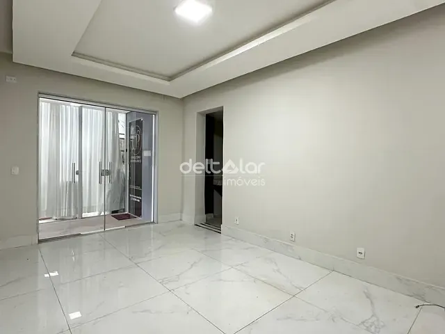 Casa com 200m², para alugar, no bairro São João Batista (Venda Nova) em Belo Horizonte