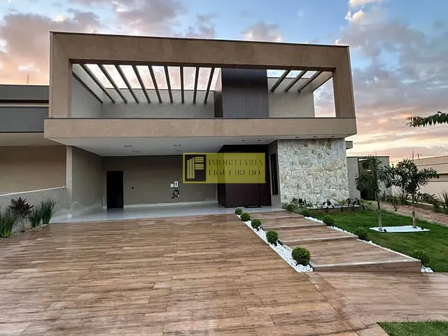 Casa com 406m² 3 quartos e 4 banheiros, à venda, no bairro Condomínio Buona Vita em São José do Rio Preto