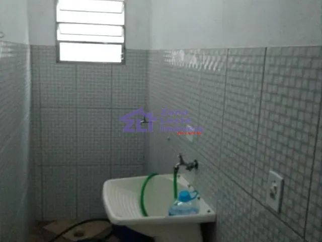 Casa com 250m² 3 quartos e 1 banheiro, à venda, no bairro Parque Jurema em Guarulhos