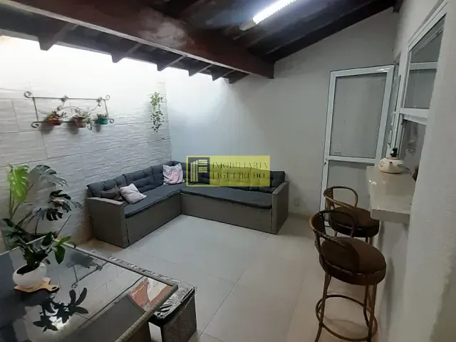 Casa 3 quartos e 2 banheiros, à venda, no bairro Condomínio Residencial Parque da Liberdade I em São José do Rio Preto