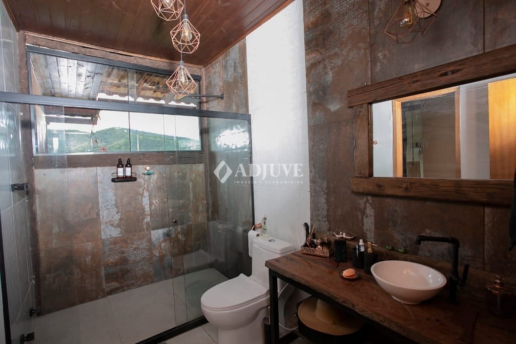 Casa à venda com 2 quartos, 150m² - Foto 21