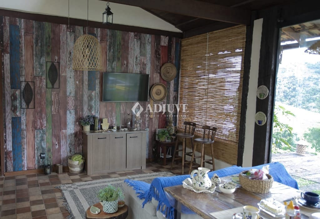 Casa à venda com 2 quartos, 150m² - Foto 14