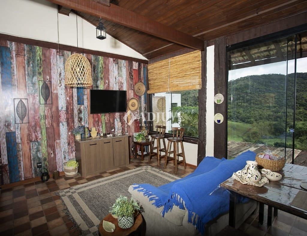 Casa à venda com 2 quartos, 150m² - Foto 13