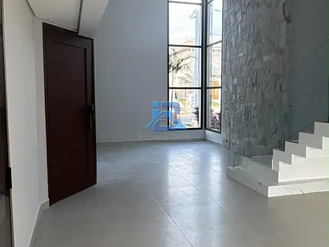 Casa com 300m² 3 quartos e 3 banheiros, à venda, no bairro São Venâncio em Itupeva