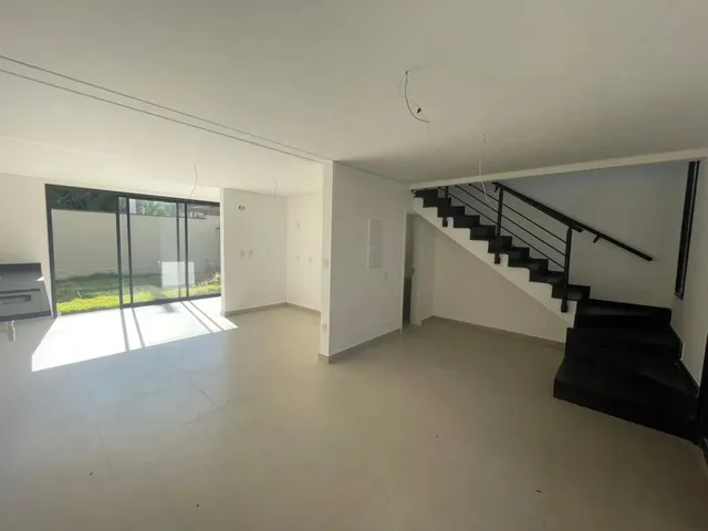 Casa com 110m² 3 quartos e 2 banheiros, à venda, no bairro Urbanova em São José Dos Campos