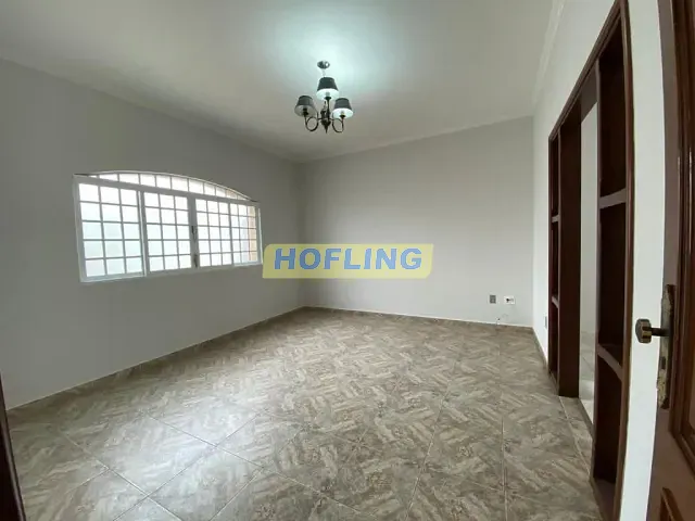 Casa com 266m² 3 quartos e 3 banheiros, à venda, no bairro Vila Alemã em Rio Claro