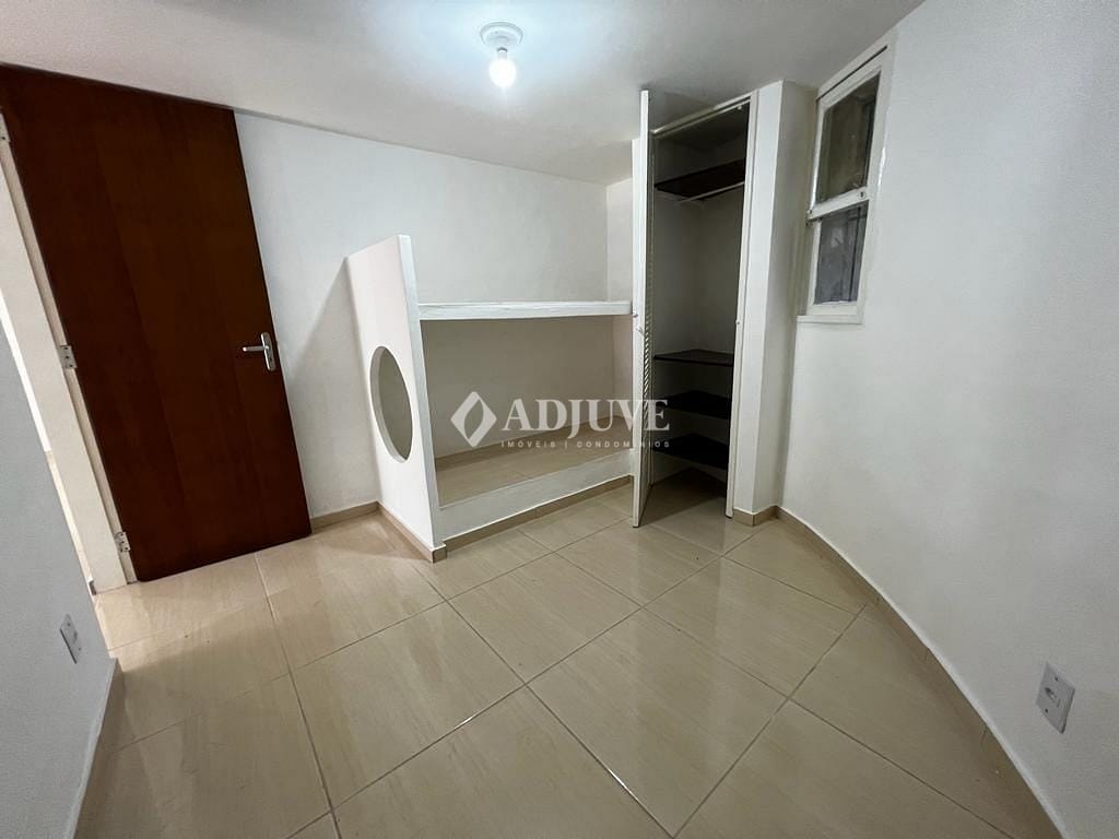 Casa à venda com 3 quartos, 105m² - Foto 13