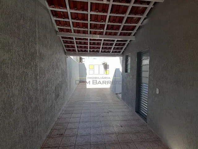 Casa 3 quartos e 2 banheiros, para alugar, no bairro Vila Menuzzo em Sumaré