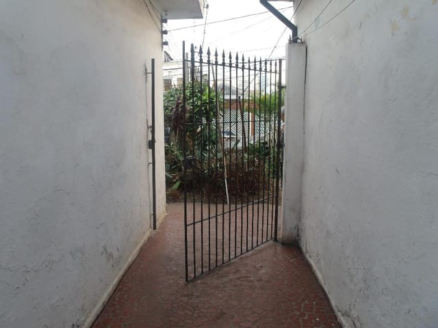 Foto do Casa - Casa com 1 dormitório para alugar, 30 m² por R$ 800,00/mês - Parque São Lucas - São Paulo/SP | ZONA LESTE IMÓVEIS