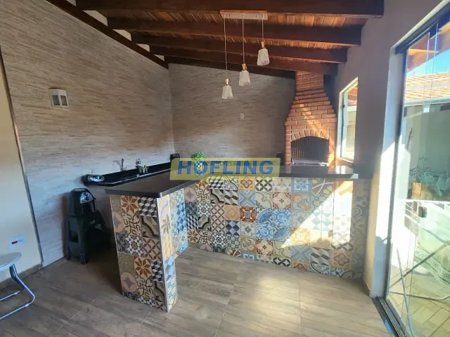 Casa com 250m² 2 quartos e 2 banheiros, à venda, no bairro Jardim Novo II em Rio Claro