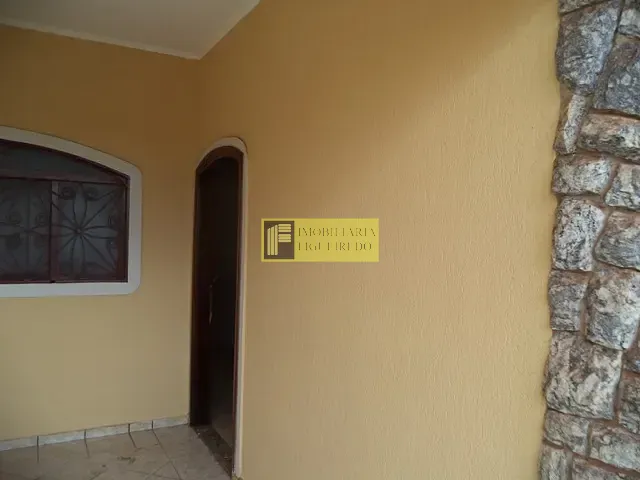 Casa 4 quartos e 4 banheiros, para alugar, no bairro Jardim Residencial Etemp em São José do Rio Preto