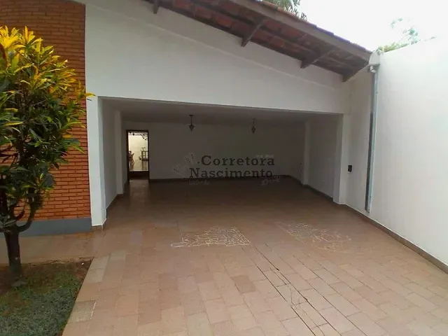 Casa com 800m² 4 quartos e 5 banheiros, à venda, no bairro Jardim Apolo em São José dos Campos