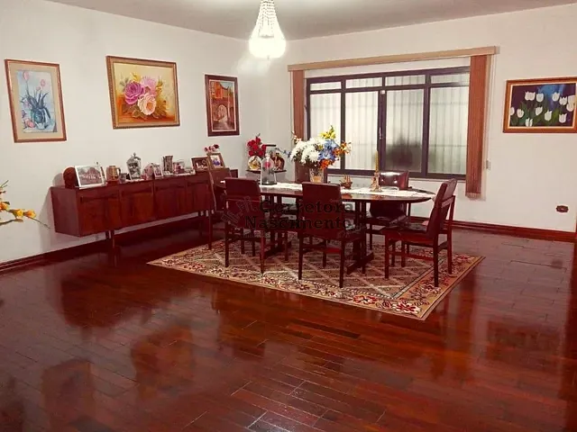 Casa com 800m² 4 quartos e 5 banheiros, à venda, no bairro Jardim Apolo em São José dos Campos