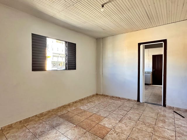 Foto do Casa - Casa com entrada coletiva com 1 quartos para locação, Tupi, Belo Horizonte, MG | Deltalar Imóveis