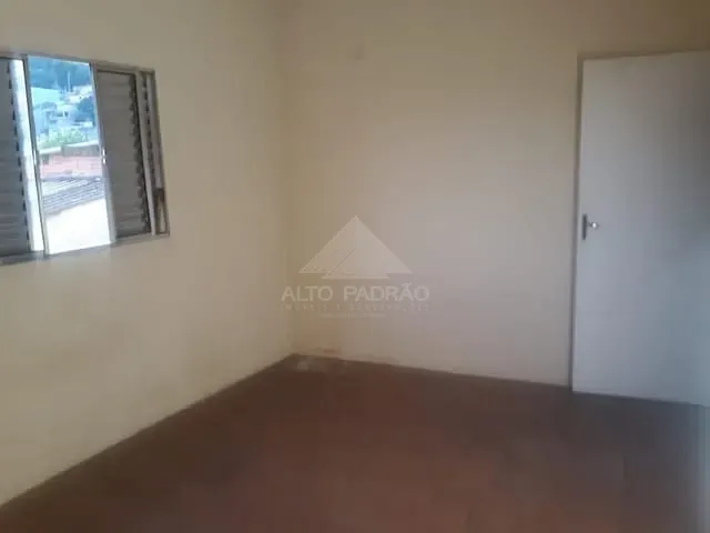 Casa com 125m² 2 quartos e 2 banheiros, à venda, no bairro Vila Feital em Mauá