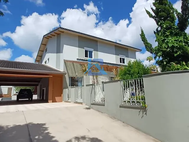 Casa 4 quartos e 6 banheiros, à venda ou para alugar, no bairro Jardim Santa Rosa em Itatiba