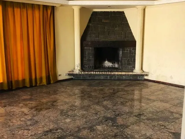 Casa com 1159m² 4 quartos e 2 banheiros, à venda, no bairro Jardim Esplanada em São José dos Campos