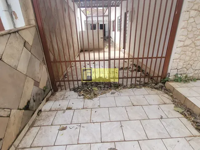 Casa para alugar, no bairro Vila Redentora em São José do Rio Preto
