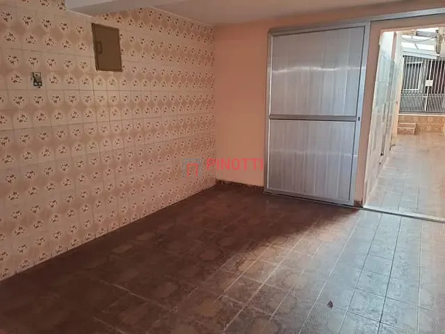 Casa 4 quartos e 2 banheiros, à venda, no bairro Vila Dayse em São Bernardo do Campo
