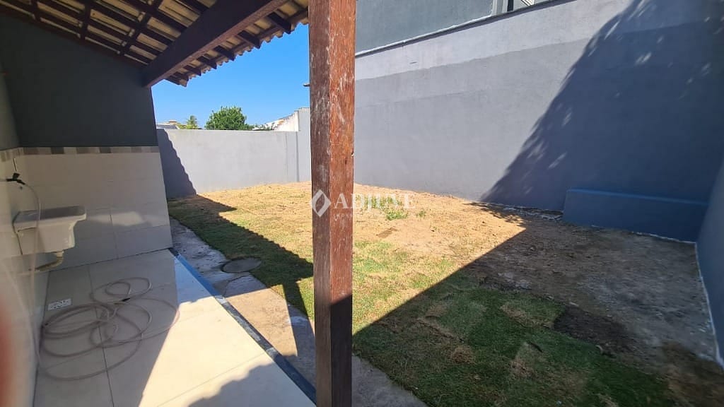 Casa à venda com 3 quartos, 105m² - Foto 18