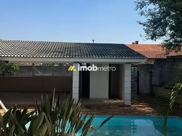 Casa com 854m² 4 quartos e 5 banheiros, à venda ou para alugar, no bairro Alto Taquaral em Campinas