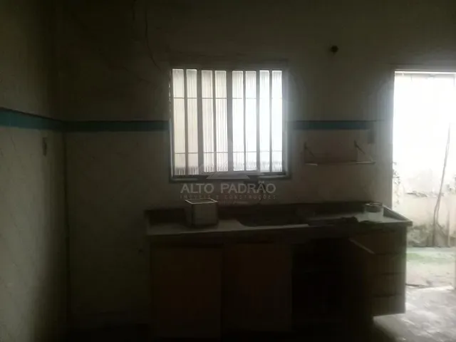 Casa com 110m², para alugar, no bairro Jardim Pilar em Mauá