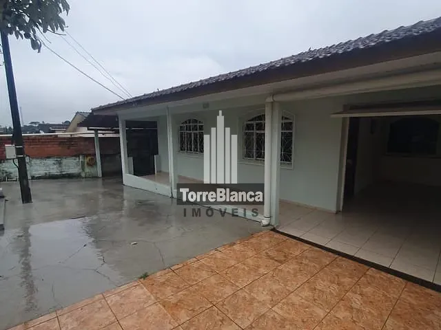 Casa com 382m² 5 quartos e 1 banheiro, à venda, no bairro Uvaranas em Ponta Grossa