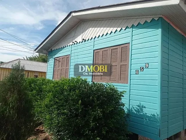 Casa com 300m² 2 quartos e 1 banheiro, à venda, no bairro Passo dos Ferreiros em Gravataí
