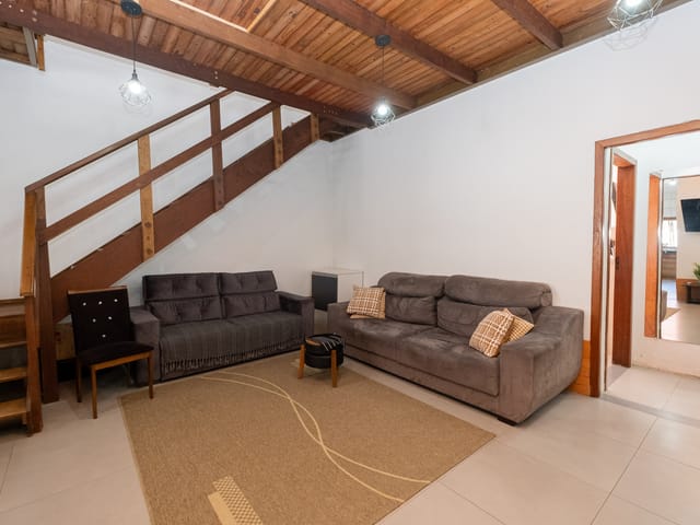Casa 2 quartos e 3 banheiros, à venda, no bairro Recanto de Portugal em Pelotas