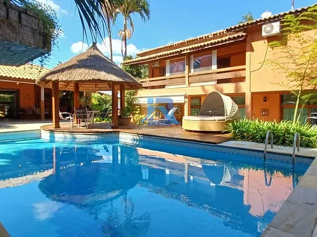 Casa com 1428m² 4 quartos e 6 banheiros, à venda, no bairro Parque das Laranjeiras em Itatiba
