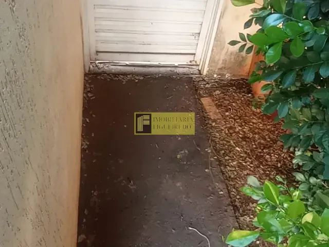 Casa 3 quartos e 2 banheiros, para alugar, no bairro Condomínio Residencial Jardins de Barcelona em São José do Rio Preto