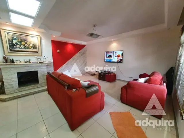 Casa com 528m² 4 quartos e 5 banheiros, à venda ou para alugar, no bairro Estrela em Ponta Grossa