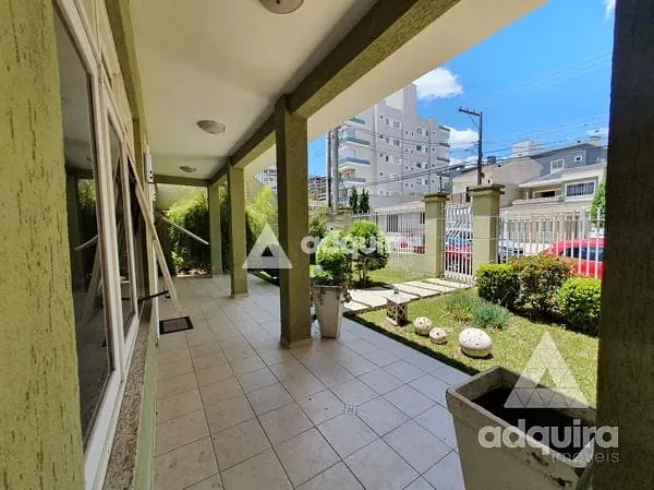 Casa, 4 quartos, 300 m² - Foto 1