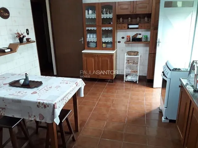 Casa com 350m² 3 quartos e 2 banheiros, à venda, no bairro Jardim Europa em Sorocaba