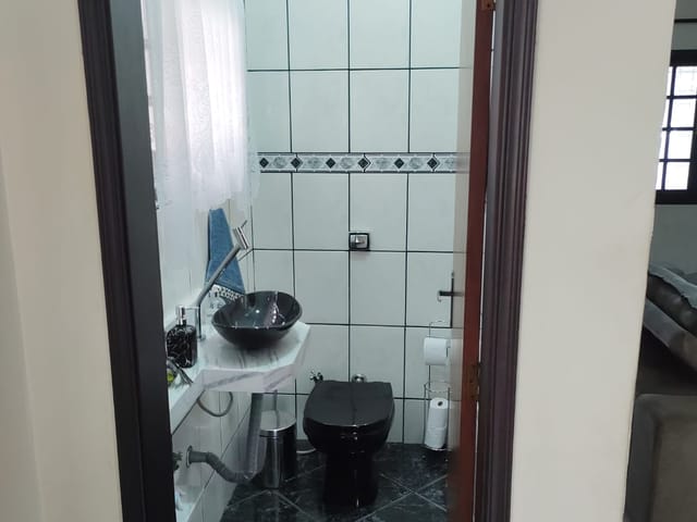 Casa com 210m² 2 quartos e 3 banheiros, à venda, no bairro Cidade Industrial em Lorena