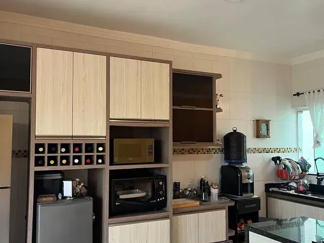 Casa 3 quartos e 4 banheiros, à venda, no bairro Parque Jambeiro em Campinas