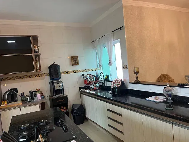 Casa 3 quartos e 4 banheiros, à venda, no bairro Parque Jambeiro em Campinas