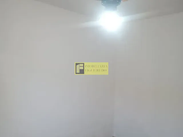 Casa 2 quartos e 1 banheiro, para alugar, no bairro Conjunto Habitacional Cristo Rei em São José do Rio Preto