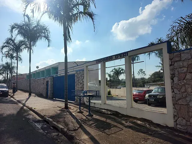 Casa 2 quartos e 2 banheiros, à venda, no bairro Jardim Planalto de Viracopos em Campinas