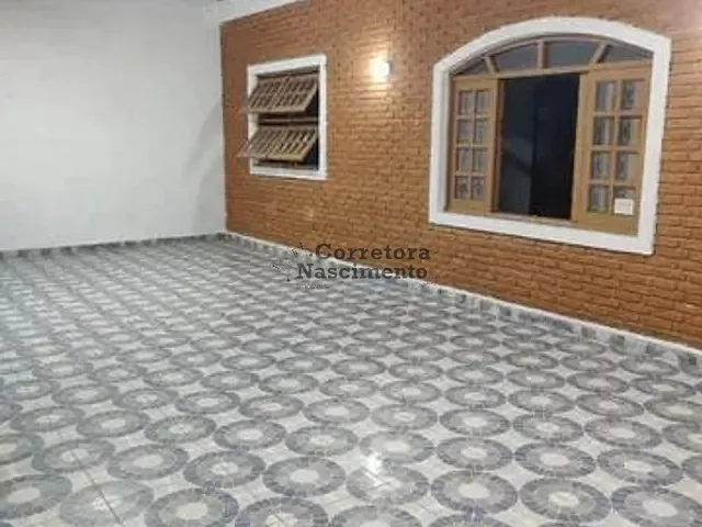 Casa com 253m² 3 quartos e 2 banheiros, à venda, no bairro Jardim Satélite em São José dos Campos