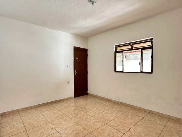 Foto do Casa - Casa com entrada coletiva para locação com 1 quarto e uma vaga de moto, Piratininga (Venda Nova), Belo Horizonte, MG | Deltalar Imóveis